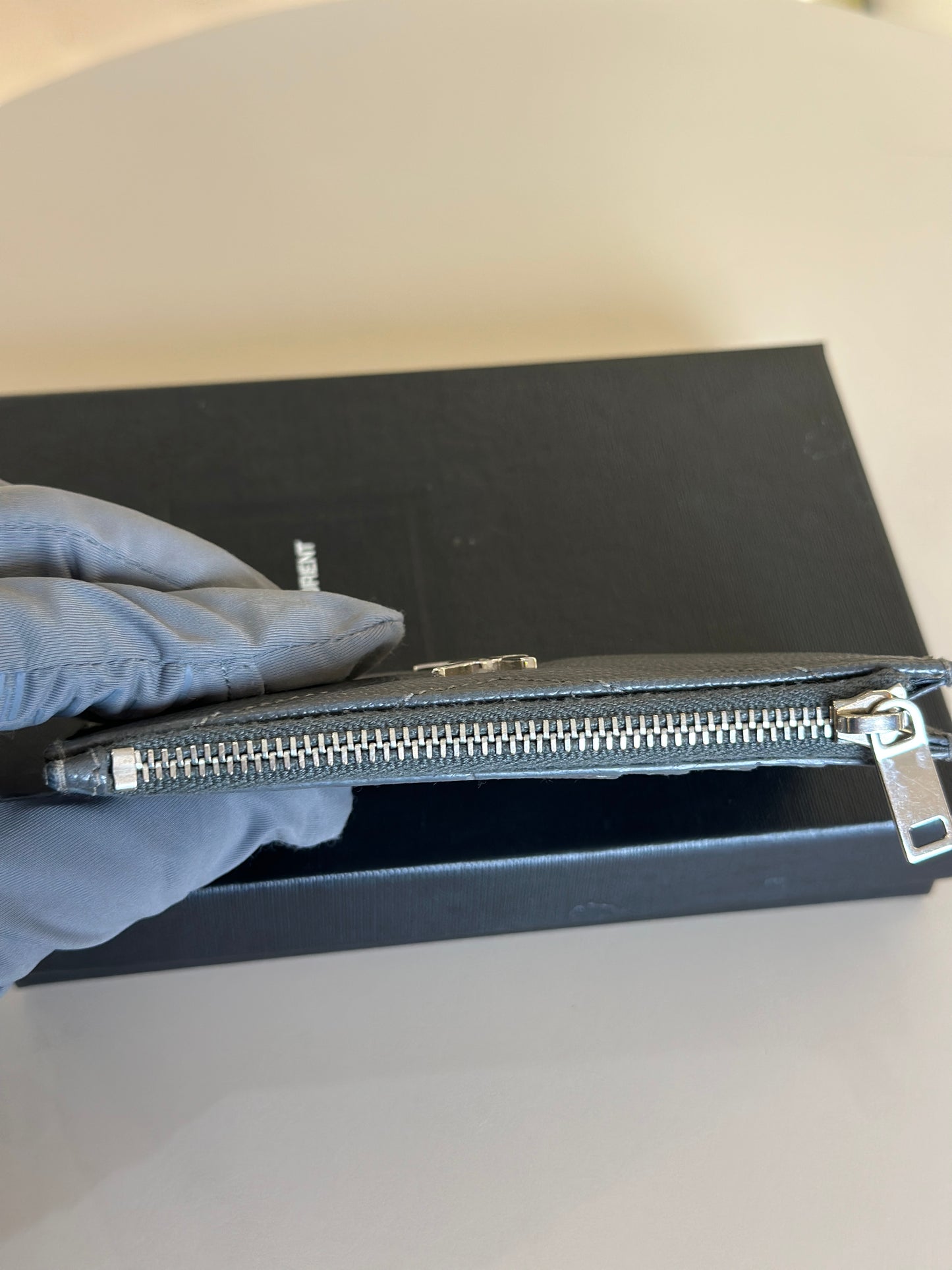 YSL ZIPPER CARDHOLDER