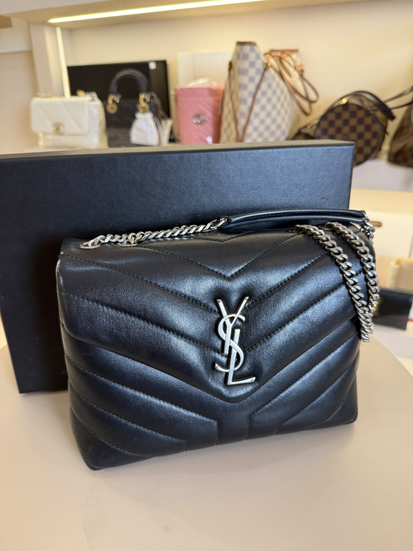 YSL LOULOU SMALL BLACK