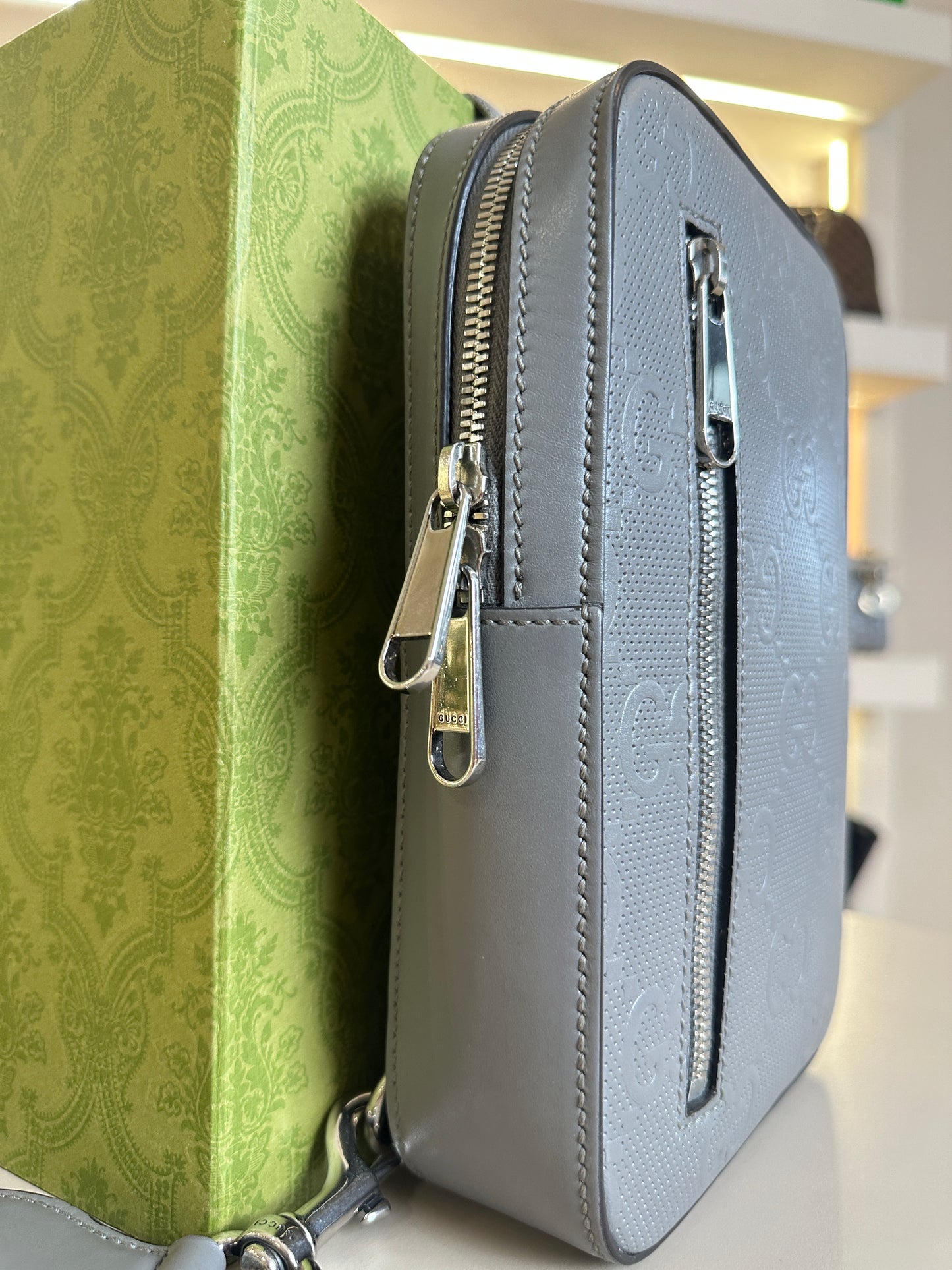 GUCCI GG GREY EMBOSSED CROSSBODY