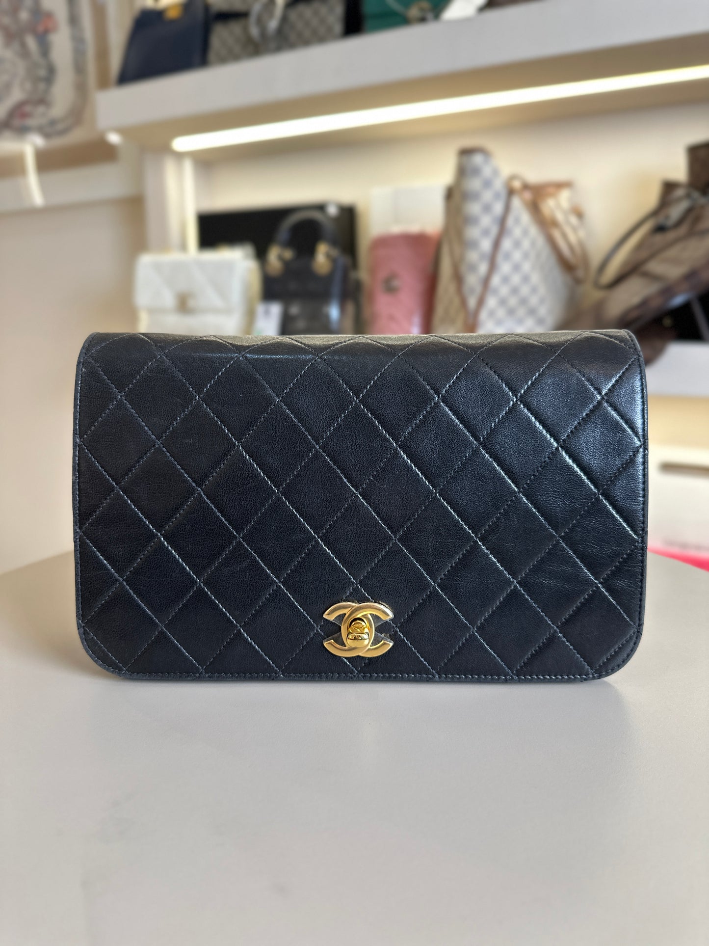 CHANEL VINTAGE FLAP BAG