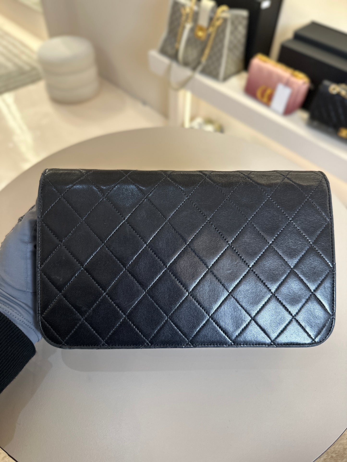 CHANEL VINTAGE FLAP BAG