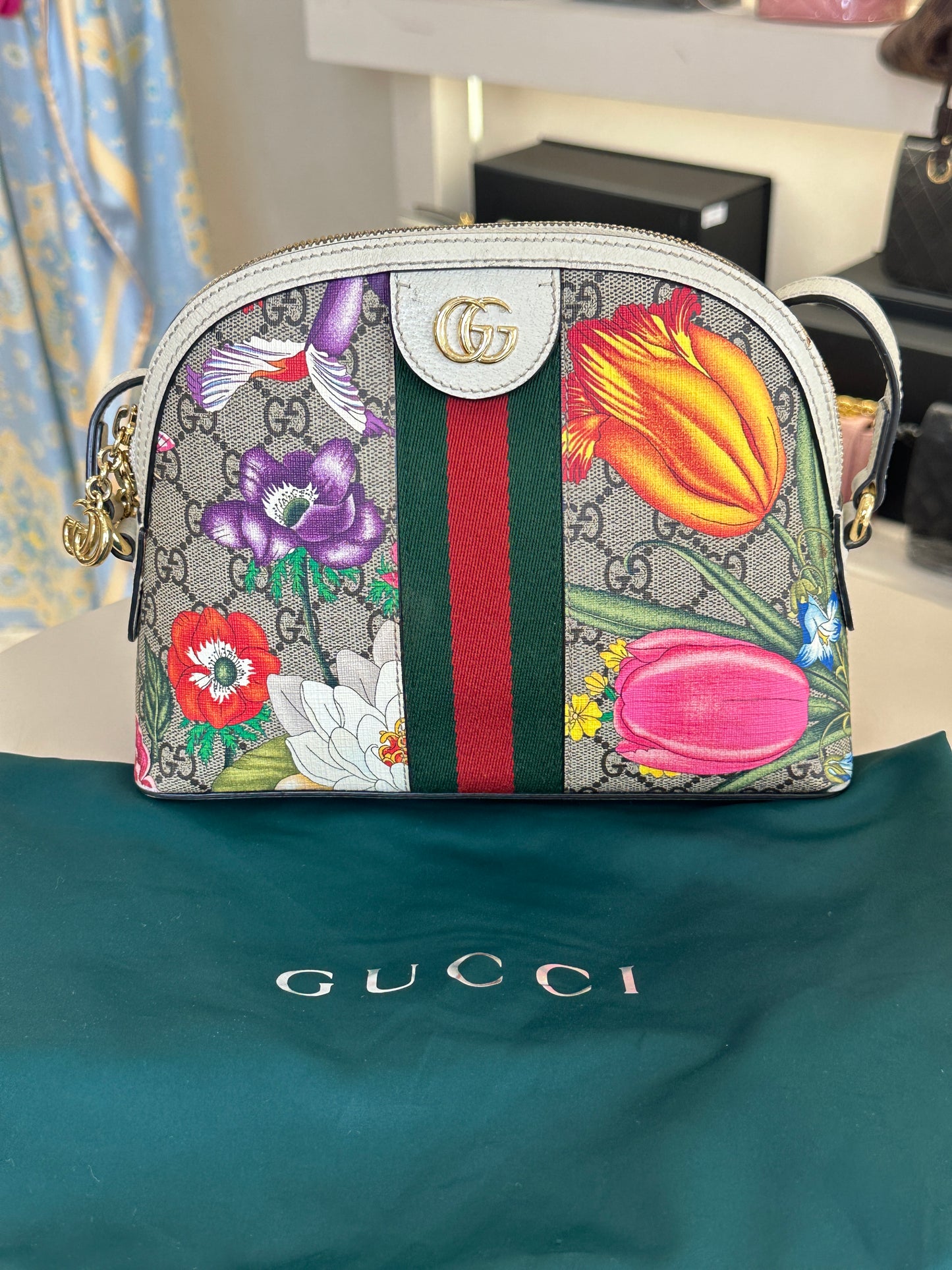 GUCCI GG SUPREME MONOGRAM FLORAL