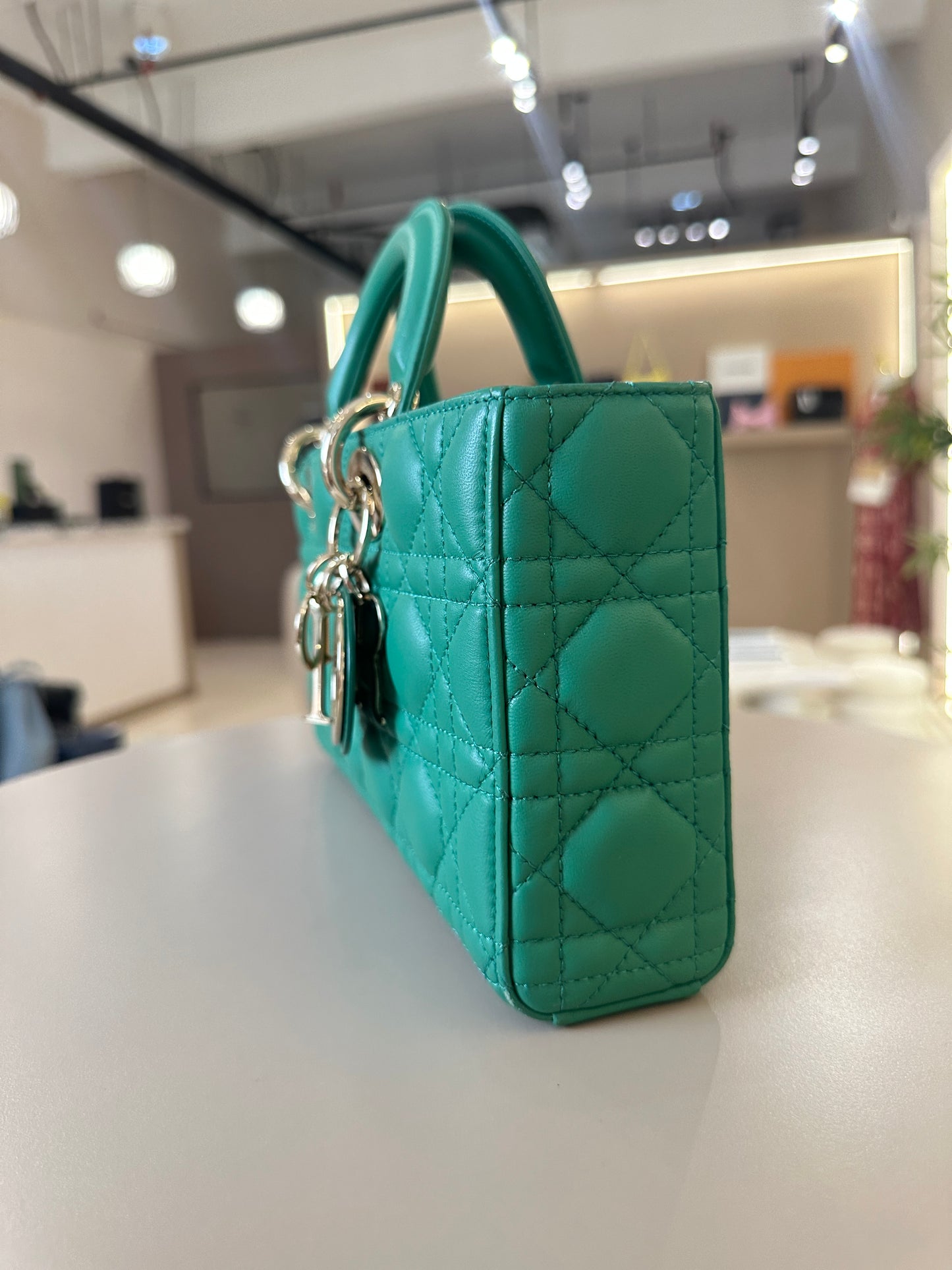 DIOR D-JOY MEDIUM