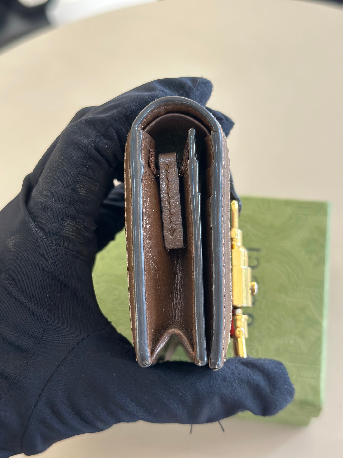 GUCCI COMPACT WALLET