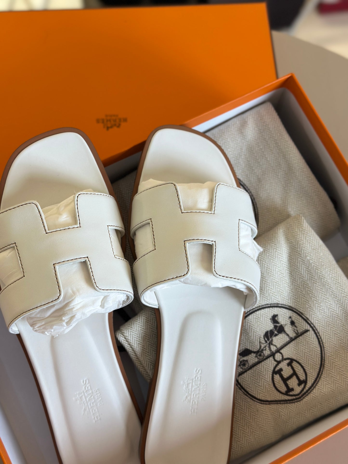 HERMES ORAN SANDAL WHITE