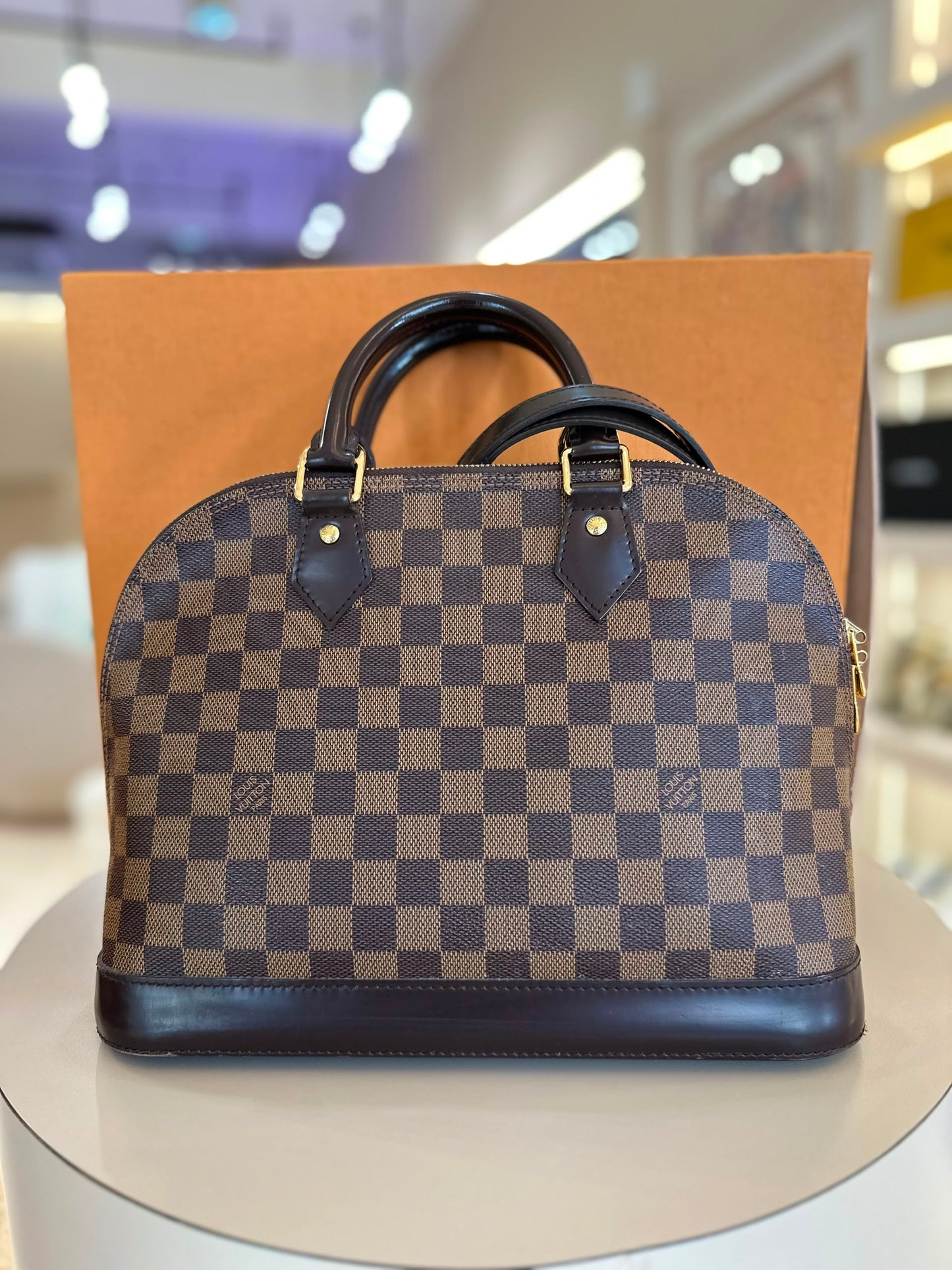 LOUIS VUITTON ALMA PM